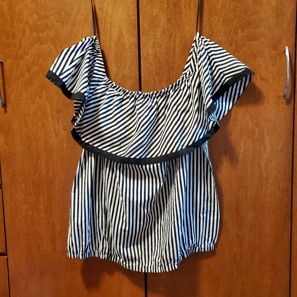 INC Blouson Hem Black & White Off-the-Shoulder Top, 2X